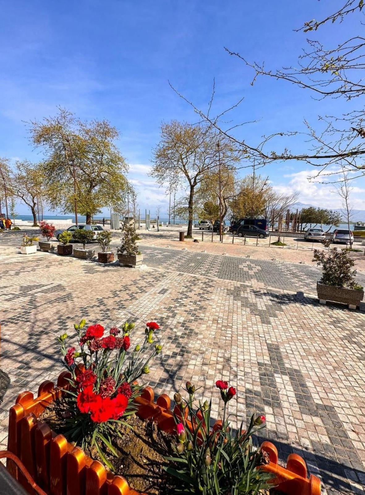 Hotel Flaer Shkodër Dış mekan fotoğraf